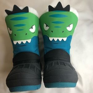 Cat And Jack Snow Boots Toddler sz 5 Green Black